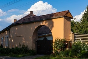Vlkovské brány