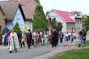 Oslava k příležitosti udělení znaku a vlajky obci 24.8.2013