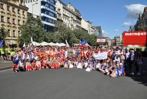 Ve sletovém průvodu Praha 1.7.2018