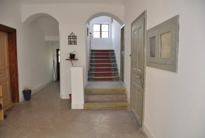 Vlkovská škola