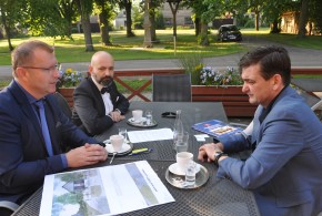 Hejtman kraje se seznámil s Vlkovem 